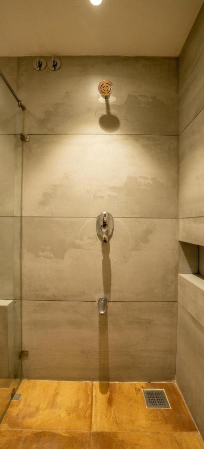 Pinnacle Grand Hotel Ahmedabad Exterior photo